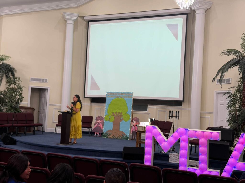Niños, discípulos de Jesús: un fin de semana de consagración en Hattiesburg Hispana hattiebsurg hispana mia 27 09 26 06